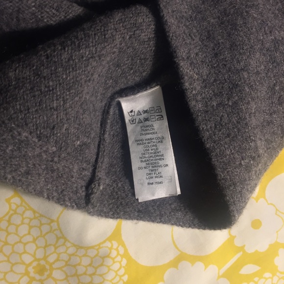 ☘️Gray Wool Circle Skirt☘️ - Picture 5 of 6